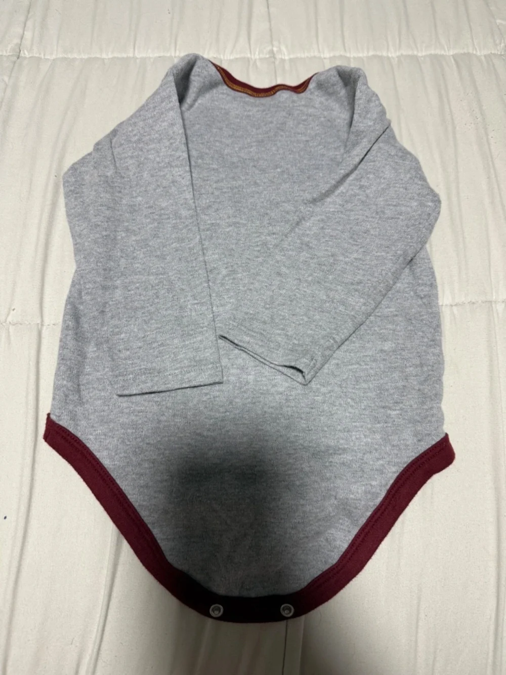 Gerber Washington Commanders NFL Bodysuit One-Piece 18M Gray/Burgundy Snap Logo
